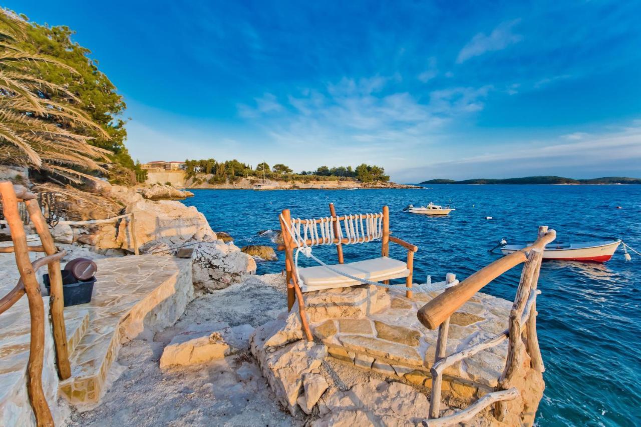 Apartments Villa Marcelina Hvar Town Exterior photo
